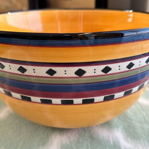 Tabletops Gallery Argentina 10” bowl hand painted handcrafted - Picture 2 of 8